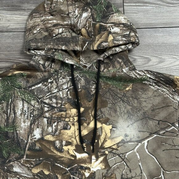 Real Tree Camo Hoodie - Picture 2 of 4